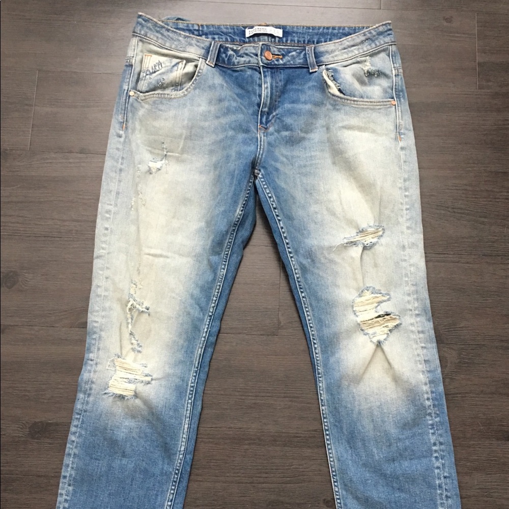 Zara distressed boyfriend jeans